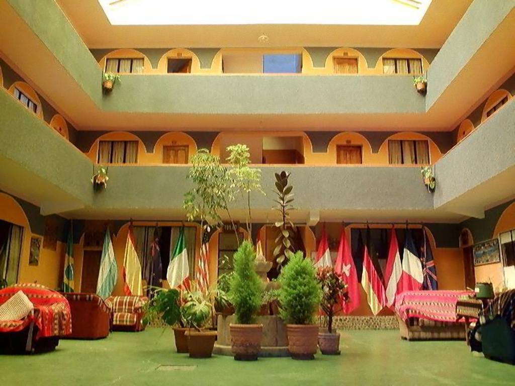 Hotel Utama Copacabana  Kültér fotó