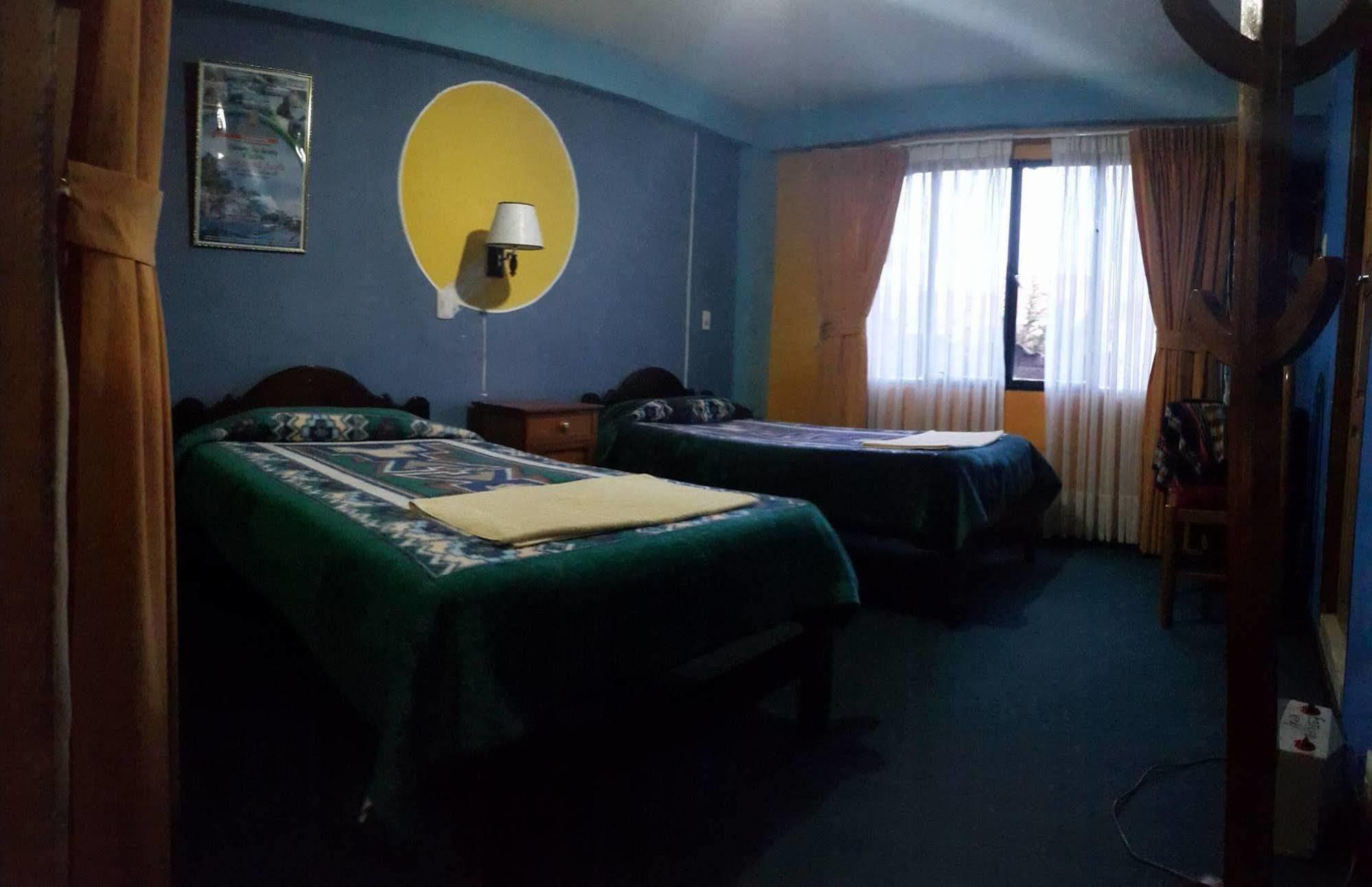 Hotel Utama Copacabana  Kültér fotó